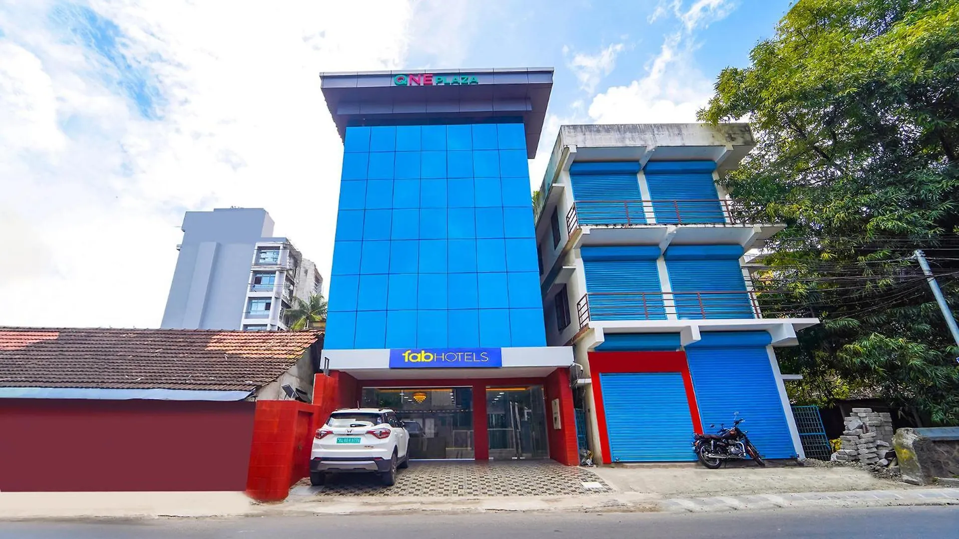 Otel Fabhotel Q One Plaza Kochi