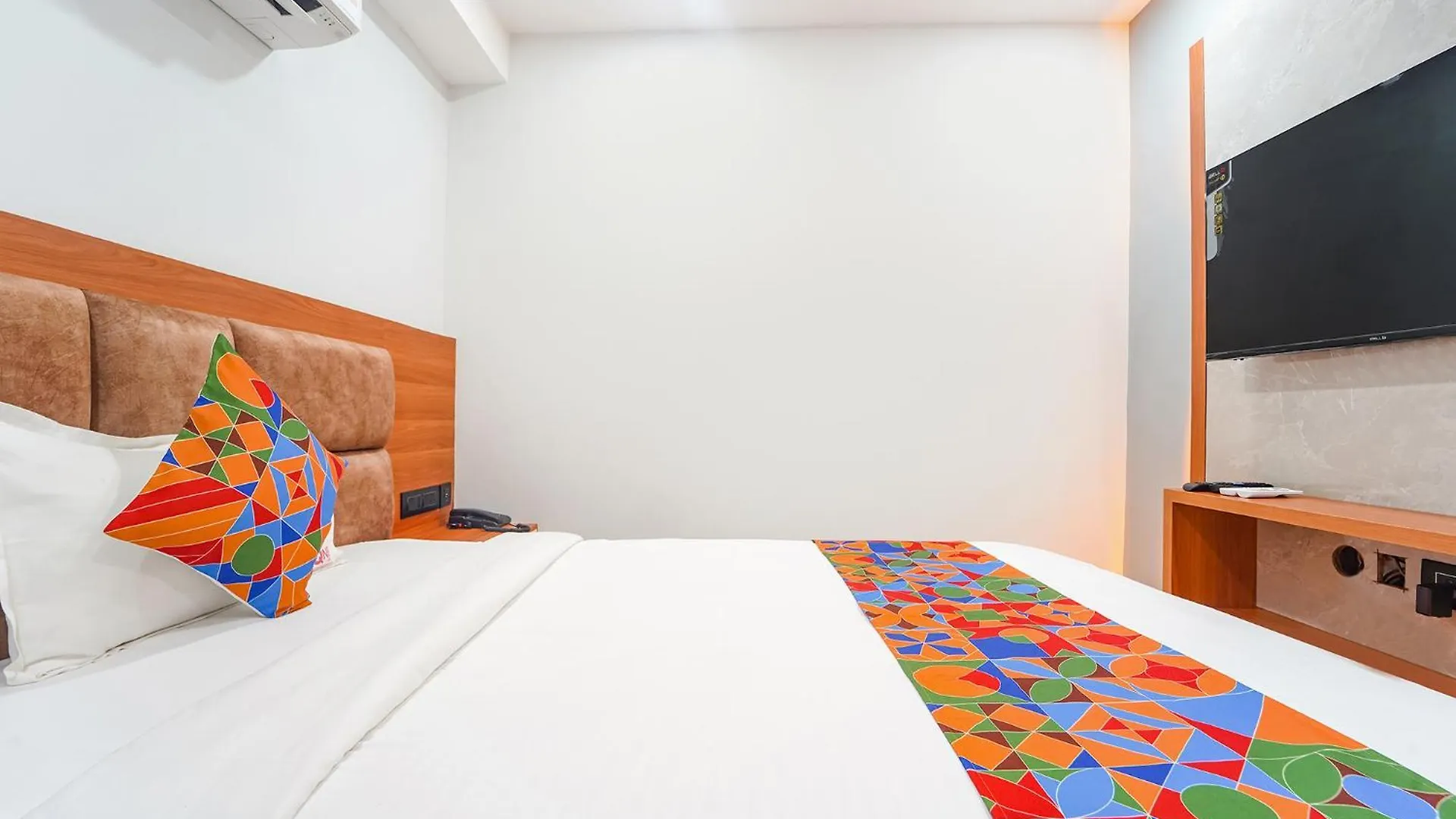 Fabhotel Q One Plaza Kochi